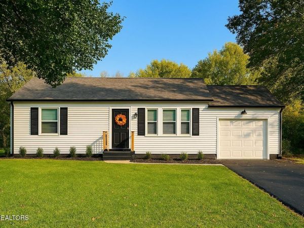 310 Canterbury Drive, Knoxville, TN 37920