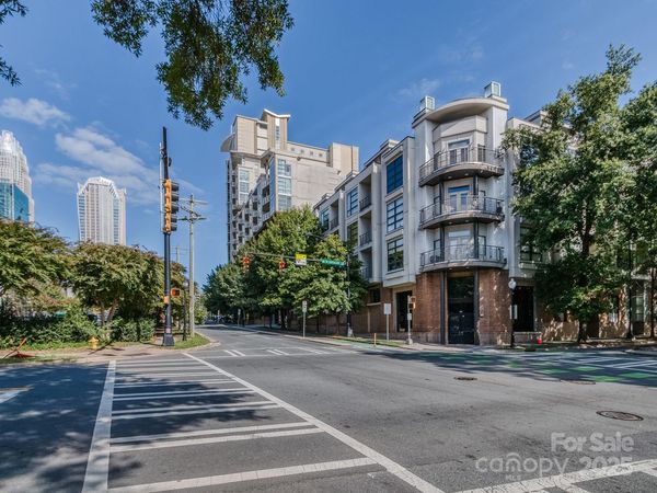 525 E Sixth Street, Unit 407, Charlotte, NC 28202