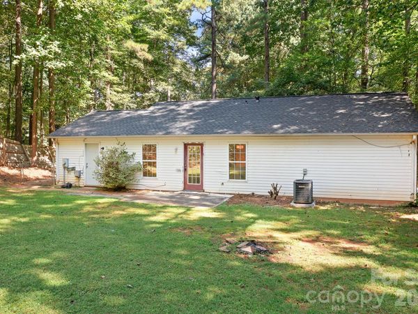 134 Mills Valley Drive, Mooresville, NC 28117