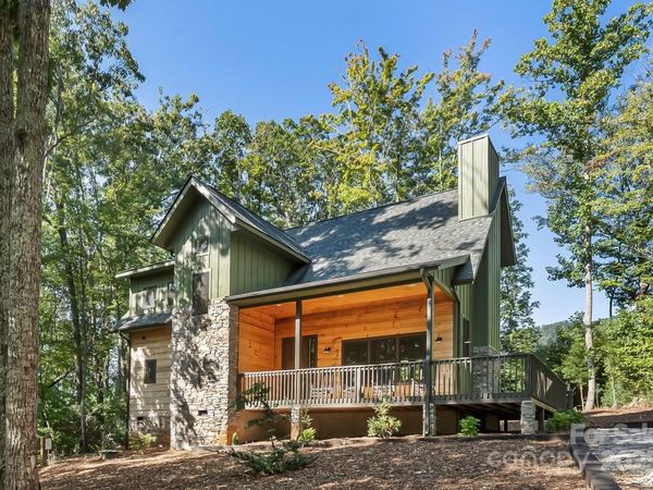 90 Clinchfield Gap Road, Marion, NC 28752