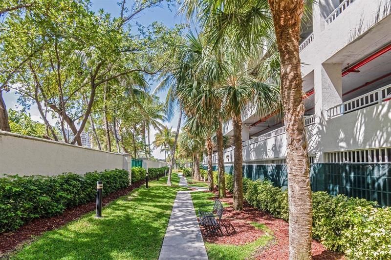 3100 N Ocean Boulevard, Unit 1501, Fort Lauderdale, FL 33308 Photo