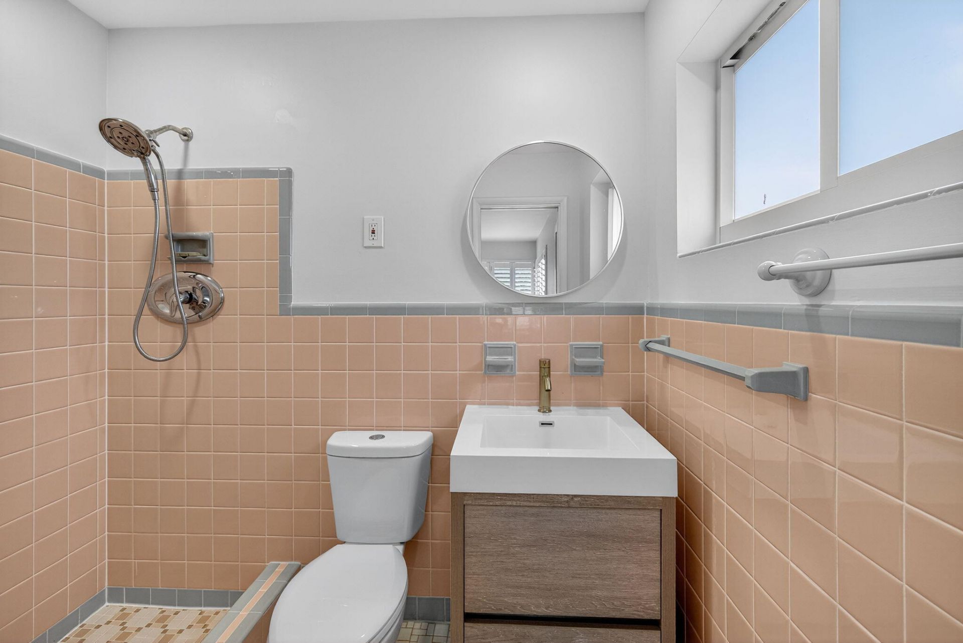 4442 Seagrape Drive, Unit 1-North, Lauderdale by the Sea, FL 33308 Photo