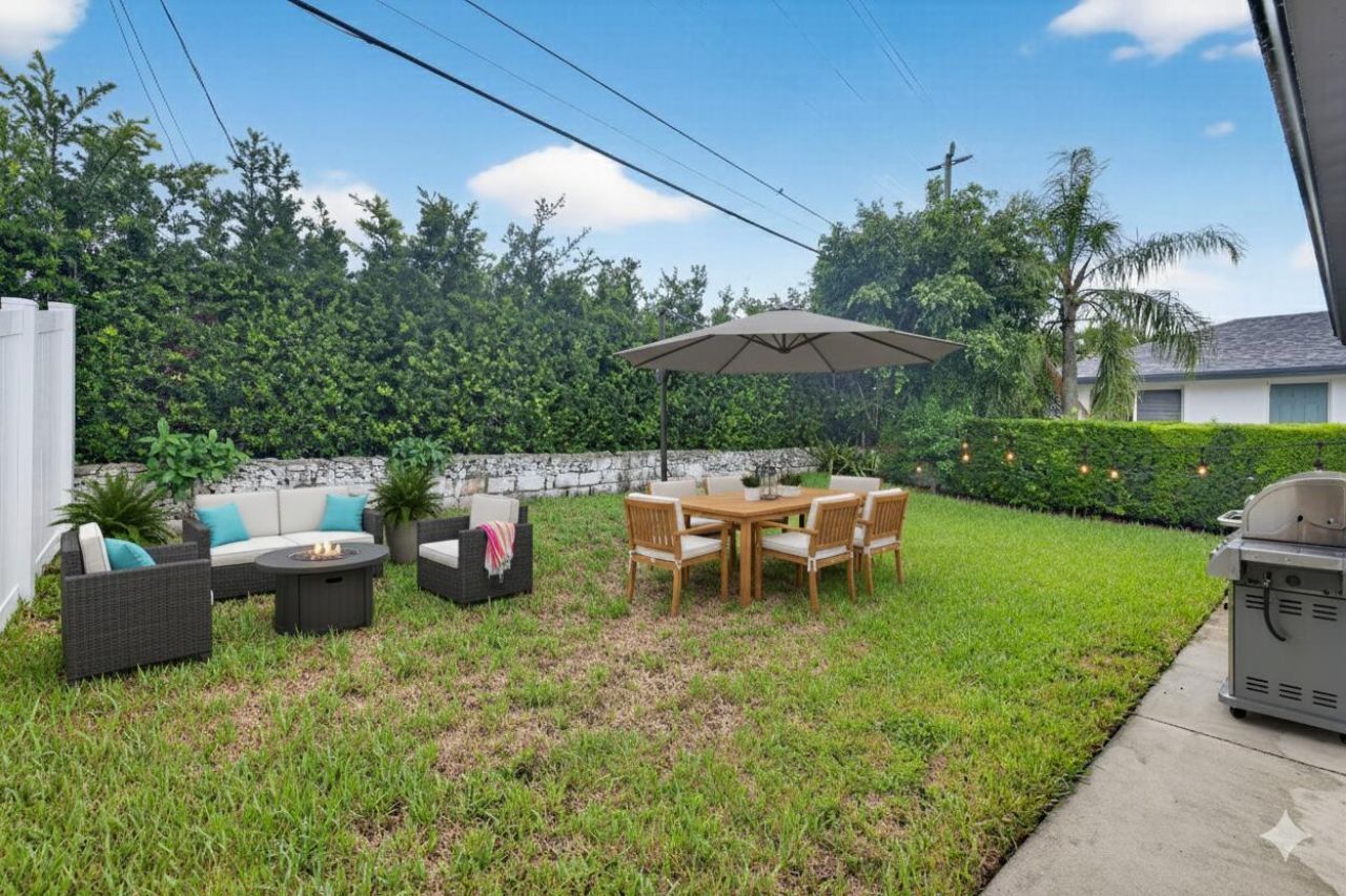 4442 Seagrape Drive, Unit 1-North, Lauderdale by the Sea, FL 33308 Photo