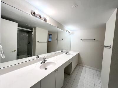 4215 N University Drive, Unit 214, Sunrise, FL 33351 Photo