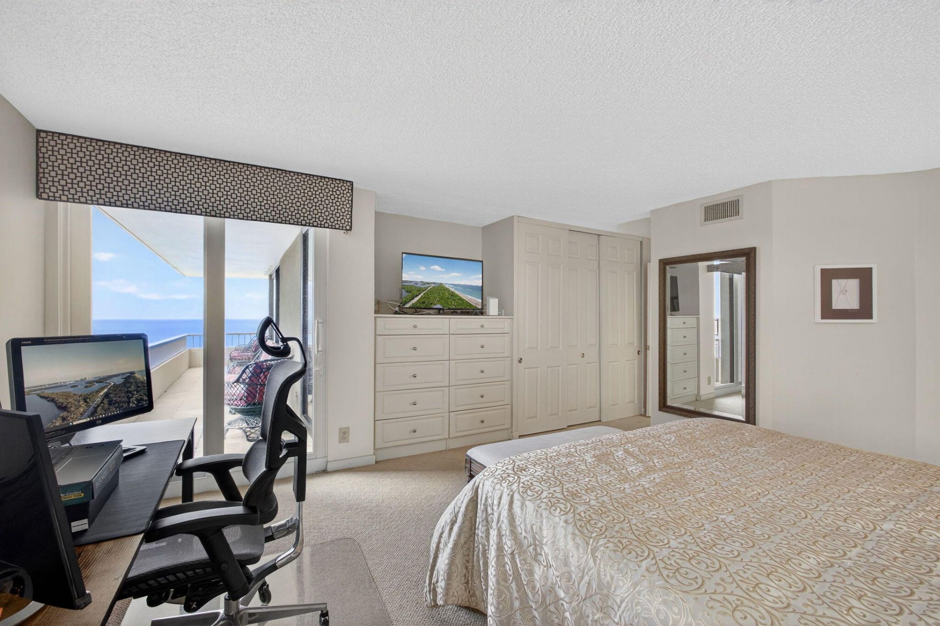 5550 N Ocean Drive, Unit 20 C, Singer Island, FL 33404 Photo