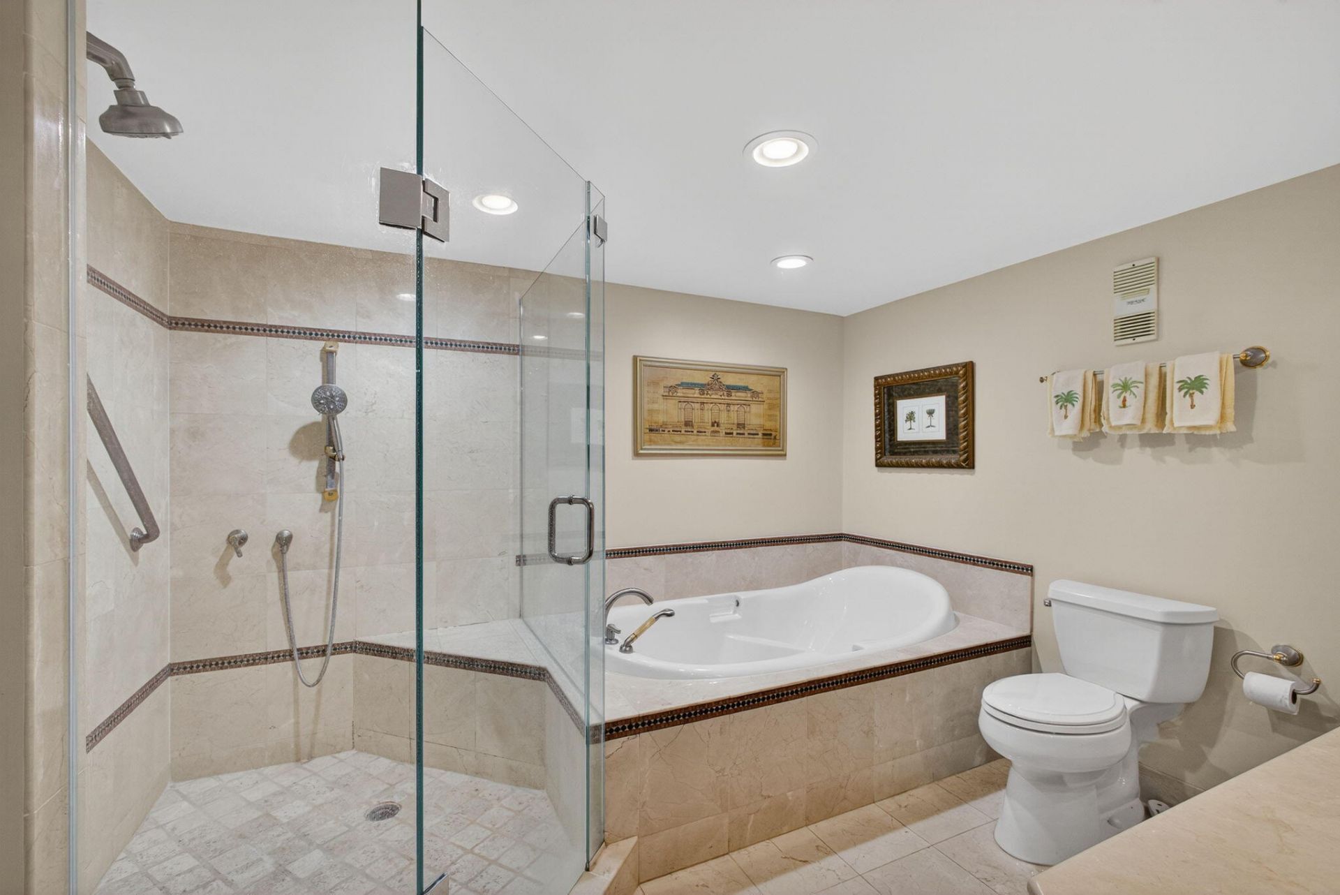 5550 N Ocean Drive, Unit 20 C, Singer Island, FL 33404 Photo