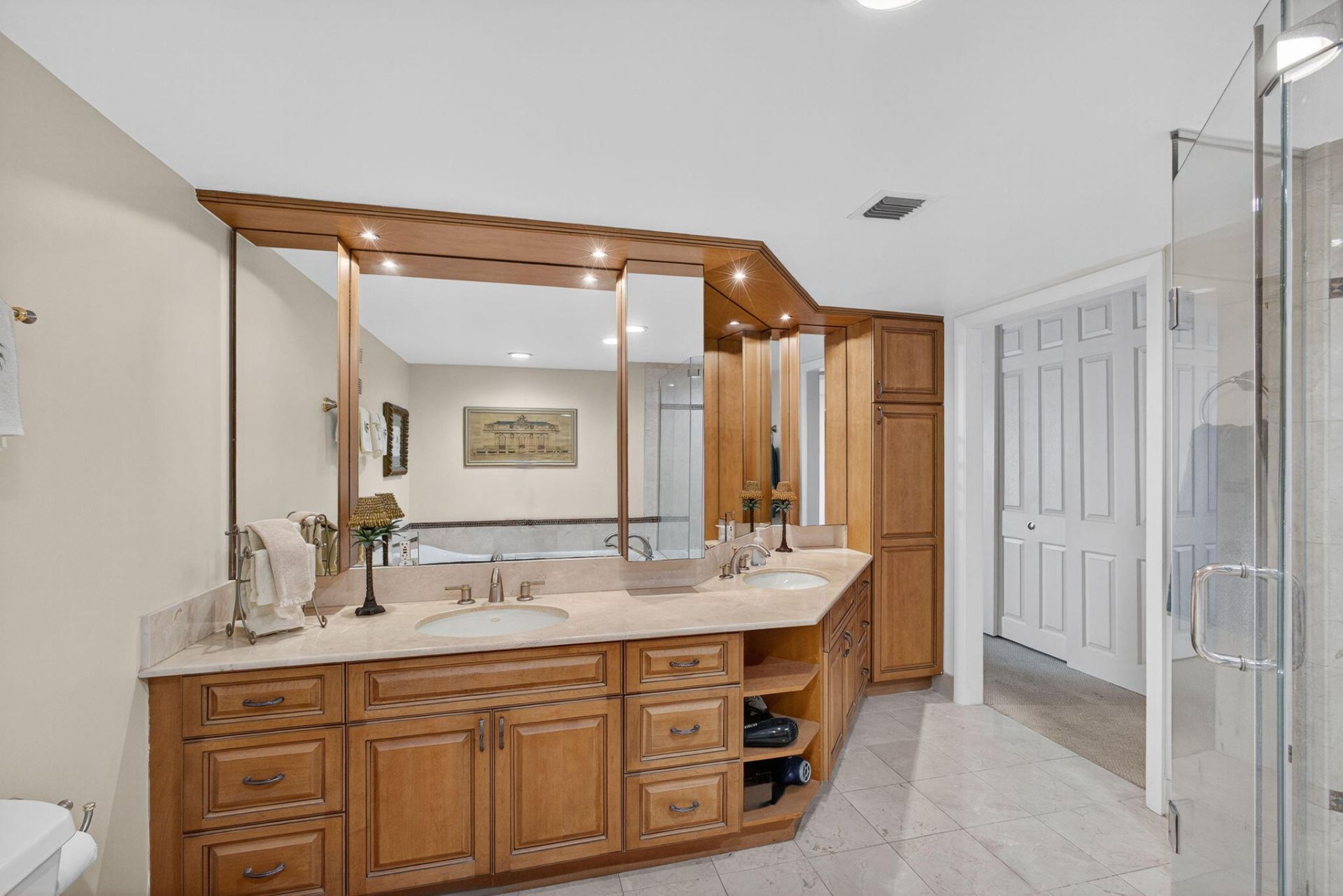 5550 N Ocean Drive, Unit 20 C, Singer Island, FL 33404 Photo