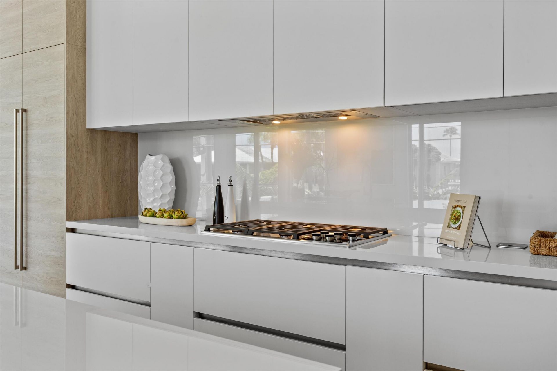 1070 Del Harbour Drive, Delray Beach, FL 33483 Photo