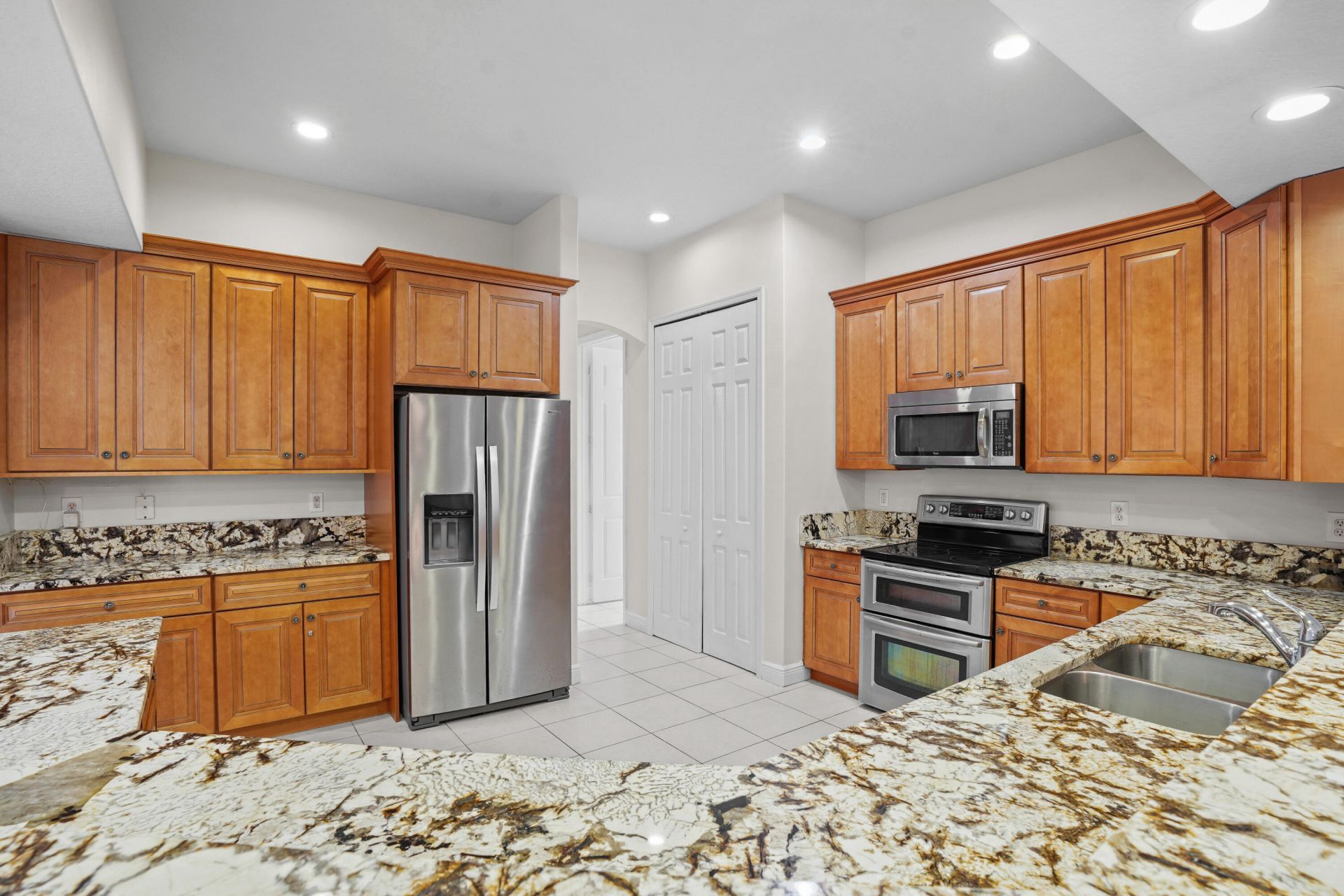 1092 SW Majorca Avenue, Port Saint Lucie, FL 34953 Photo