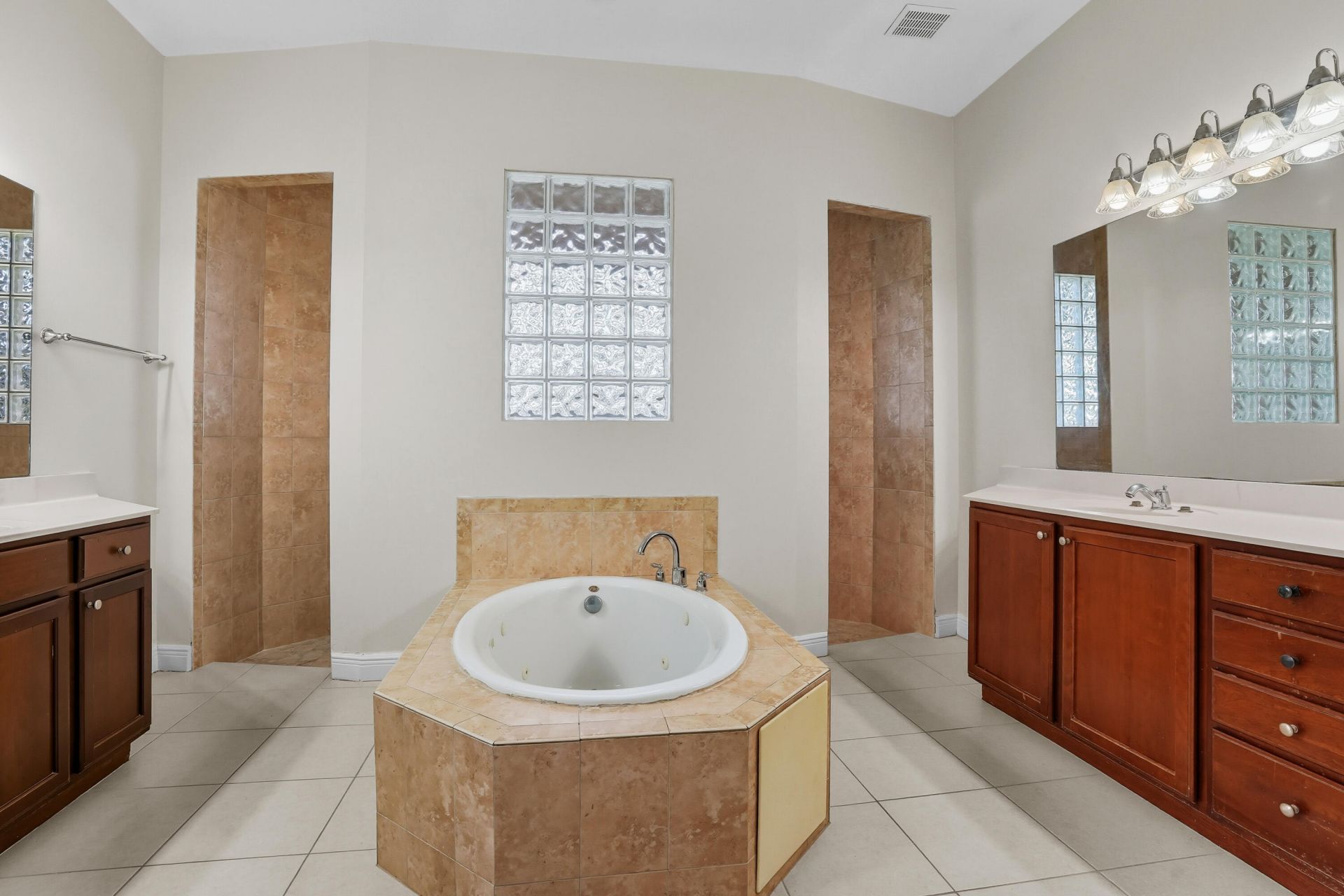 1092 SW Majorca Avenue, Port Saint Lucie, FL 34953 Photo