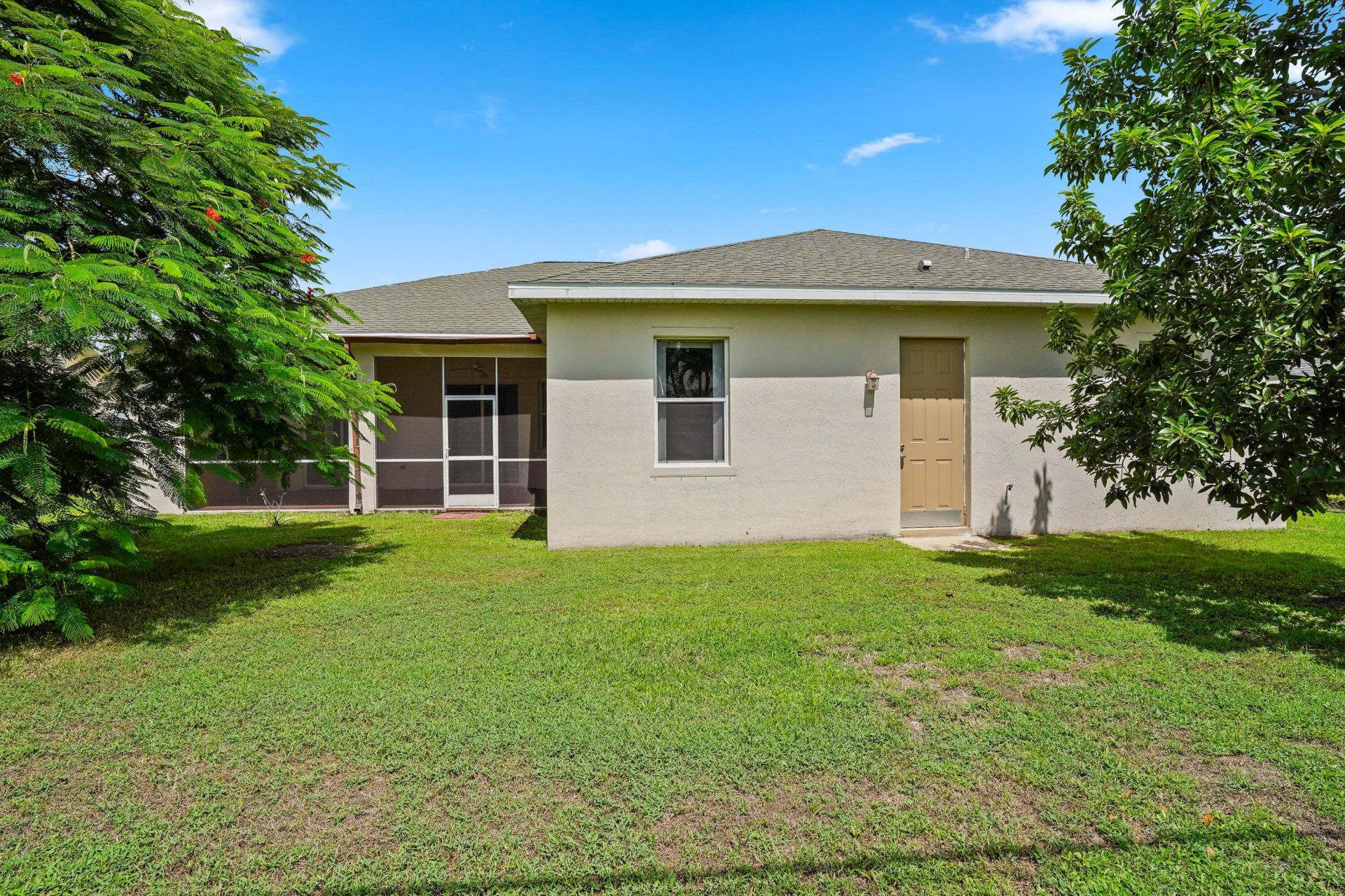 1092 SW Majorca Avenue, Port Saint Lucie, FL 34953 Photo