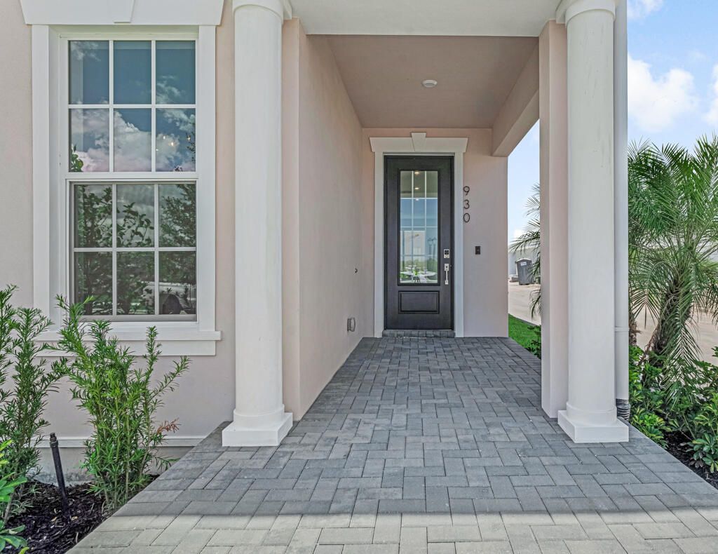 930 SW Prairie Avenue, Palm City, FL 34990 Photo