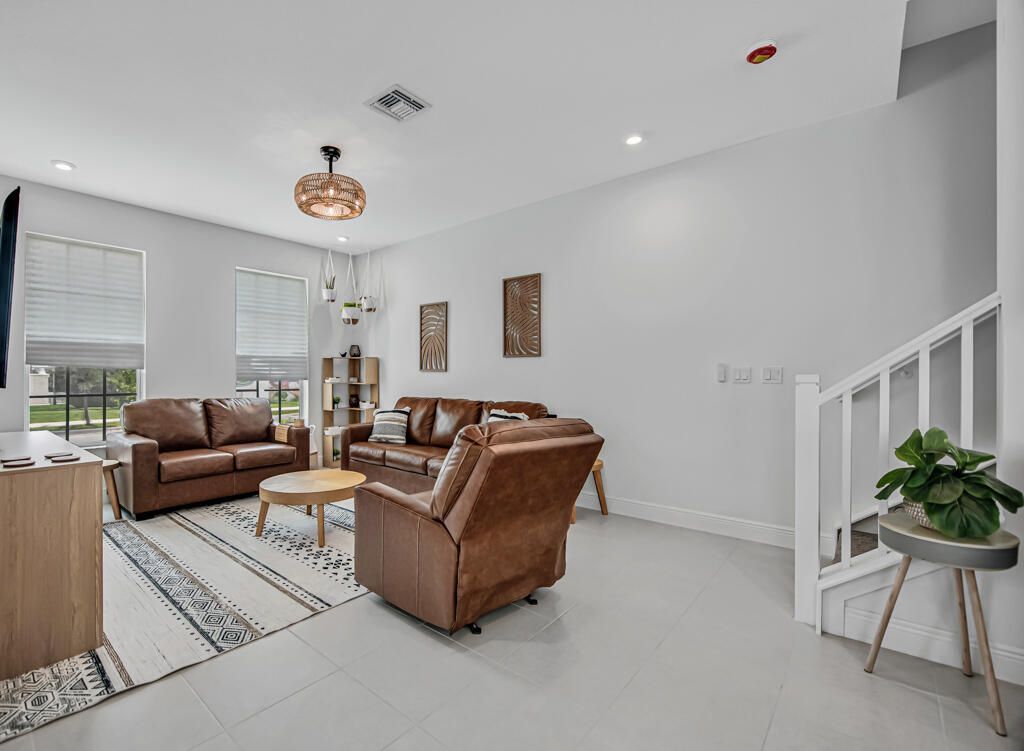 930 SW Prairie Avenue, Palm City, FL 34990 Photo