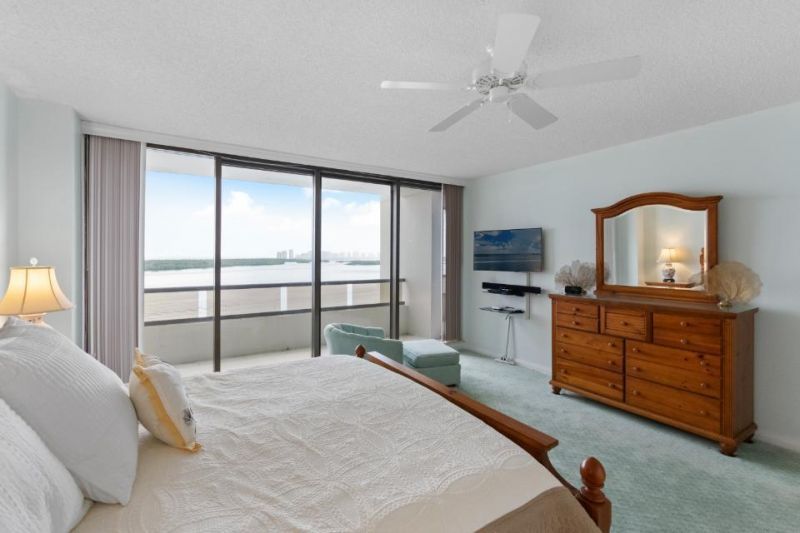 100 Lakeshore Drive, Unit 957, North Palm Beach, FL 33408 Photo