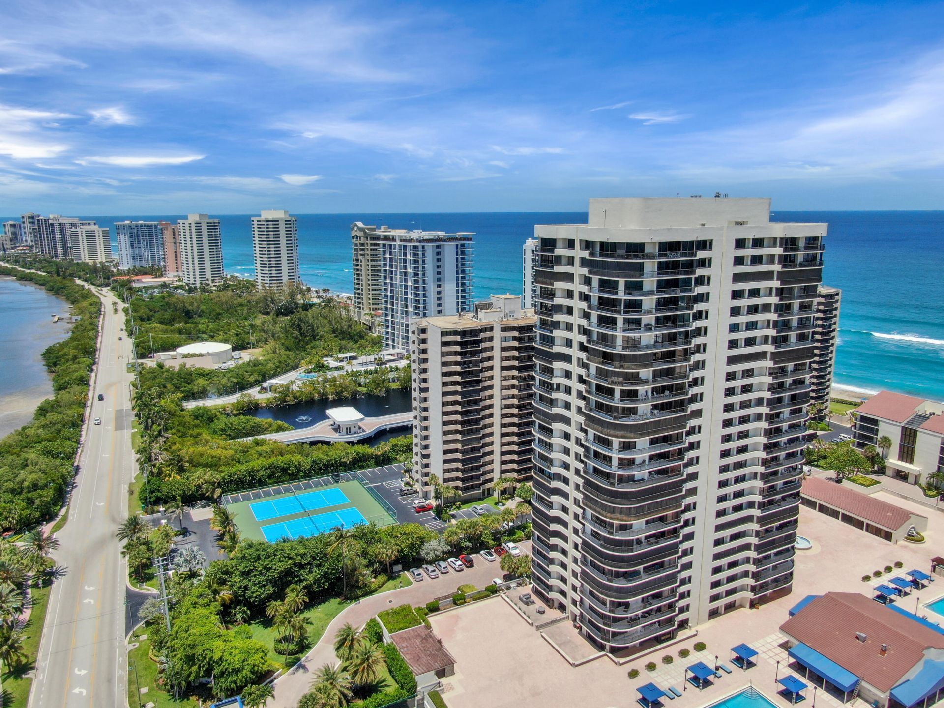 4000 N Ocean Drive, Unit 902, Singer Island, FL 33404 Photo