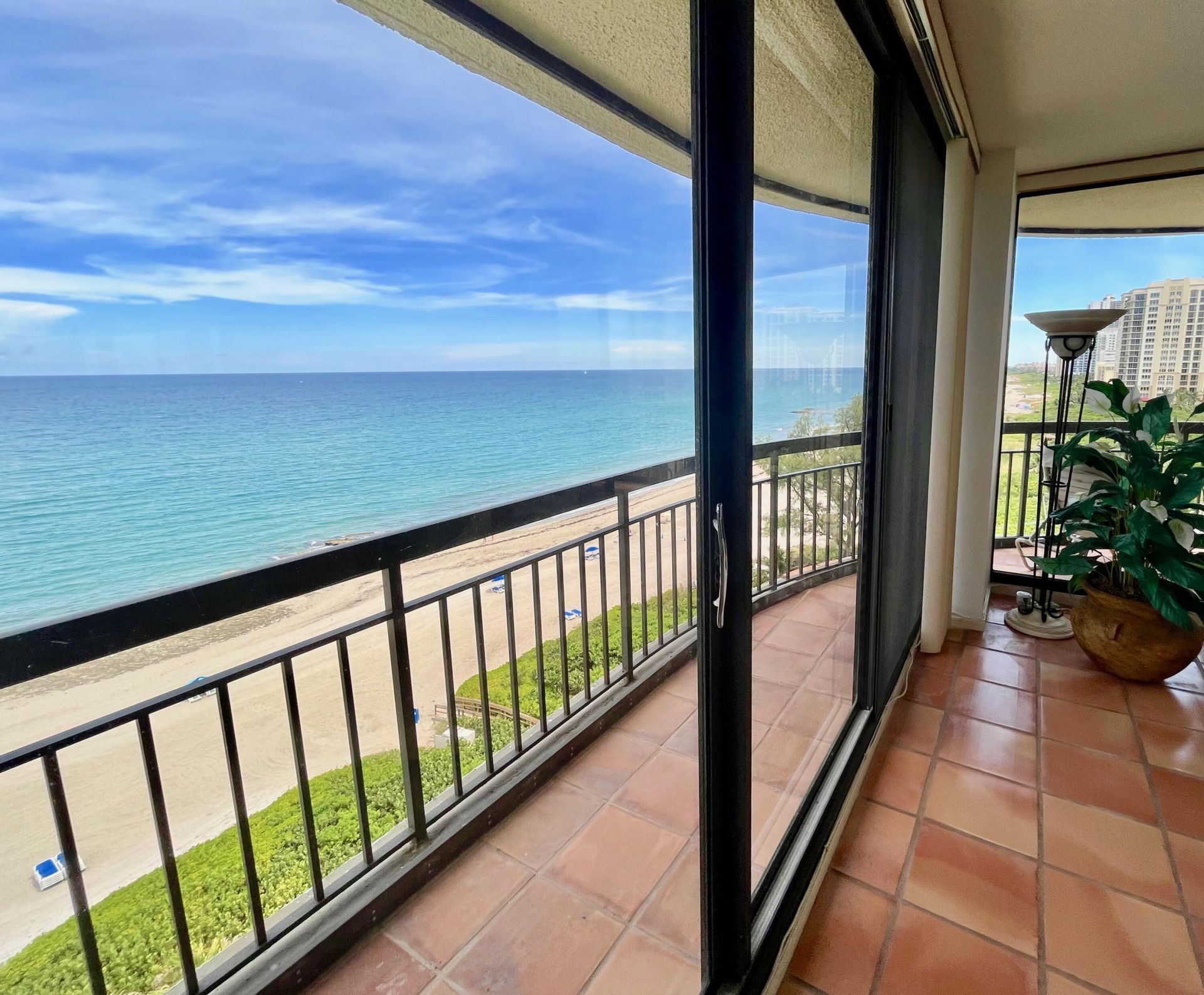 4000 N Ocean Drive, Unit 902, Singer Island, FL 33404 Photo