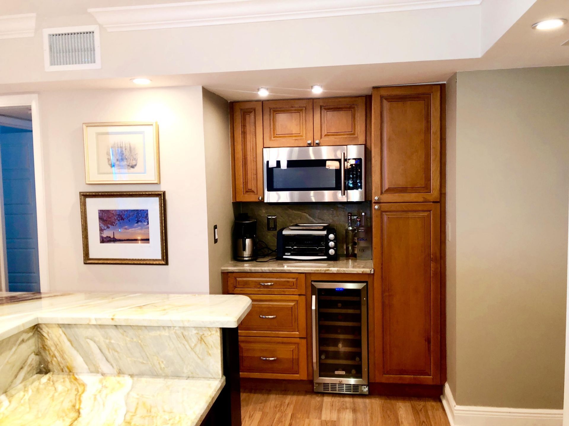 5440 N Ocean Drive, Unit 304, Singer Island, FL 33404 Photo