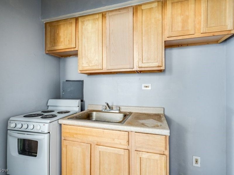 2824-2826 E 130th Street, Cleveland, OH 44120 Photo 9