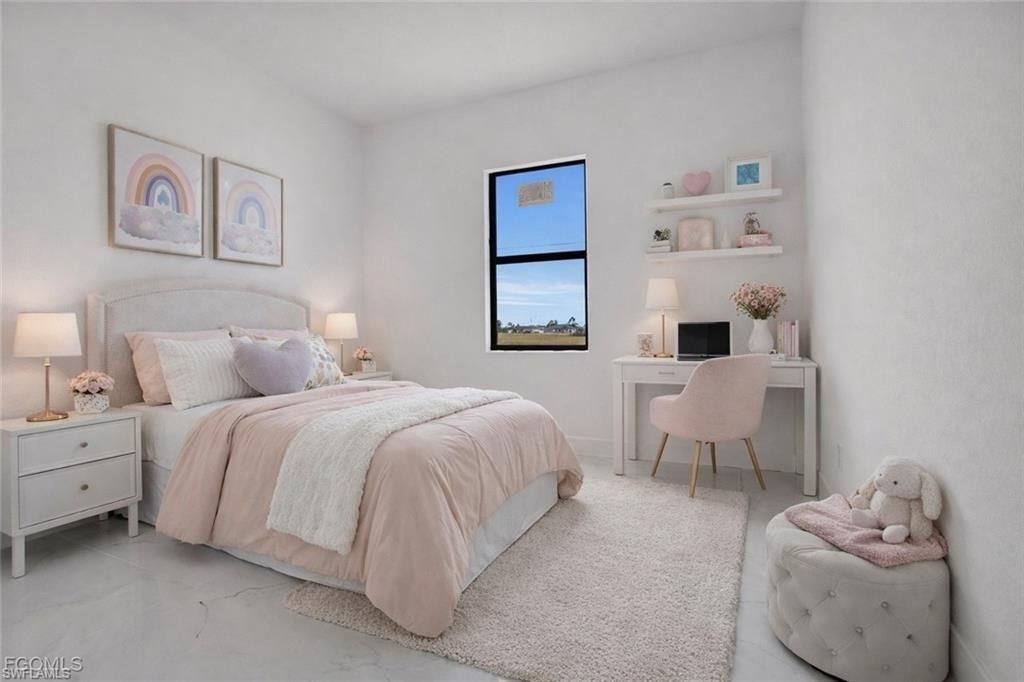 2817 NW 2nd St, Cape Coral, FL 33993 Photo