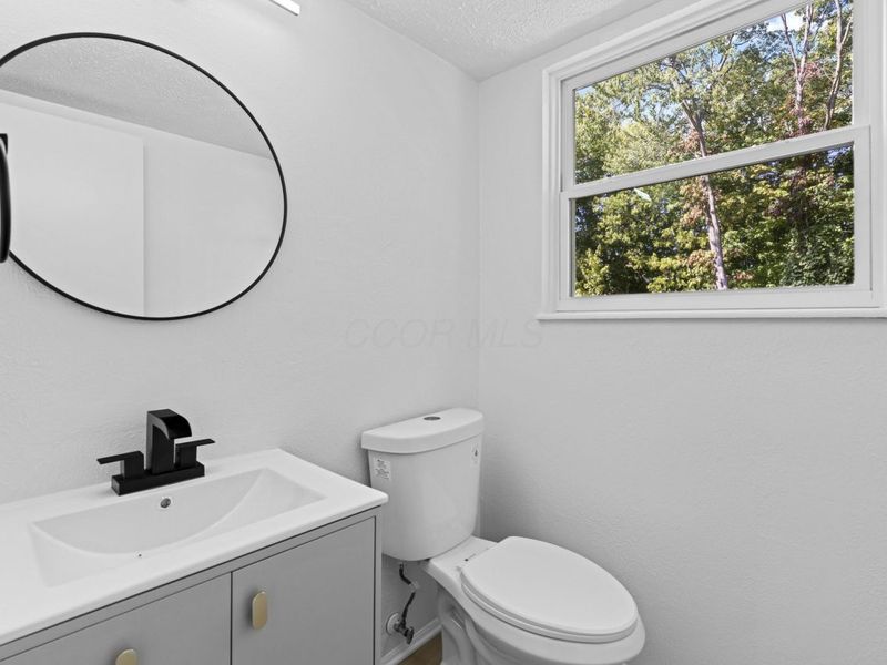 2145 Jeffey Drive, Hilliard, OH 43026 Photo 7