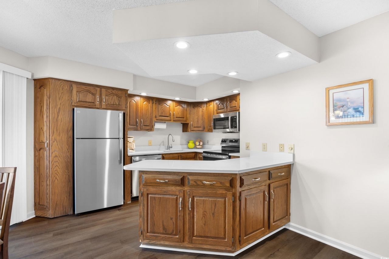 4222 Pinehurst Circle Photo 12