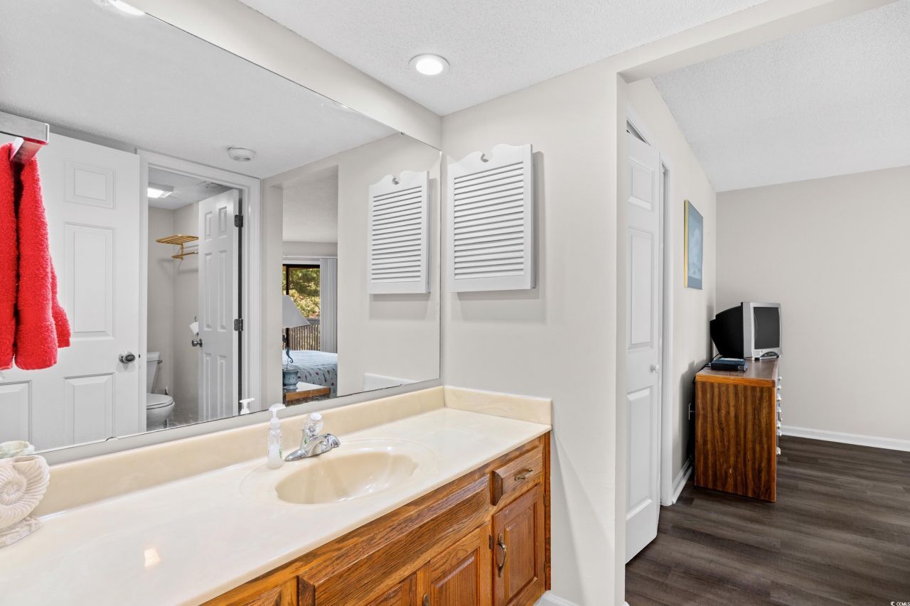 4222 Pinehurst Circle Photo 19