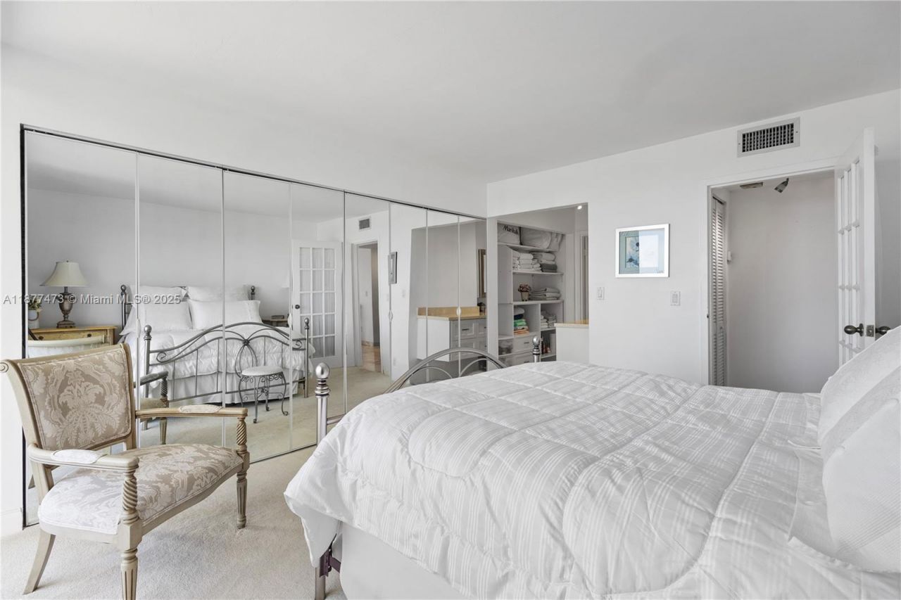 200 SE 15th Rd, Unit 6F, Miami, FL 33129 Photo