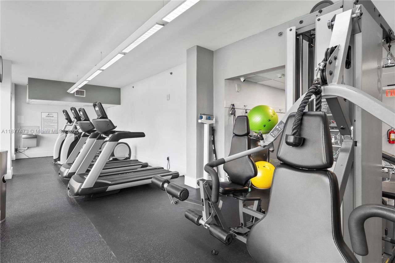 200 SE 15th Rd, Unit 6F, Miami, FL 33129 Photo