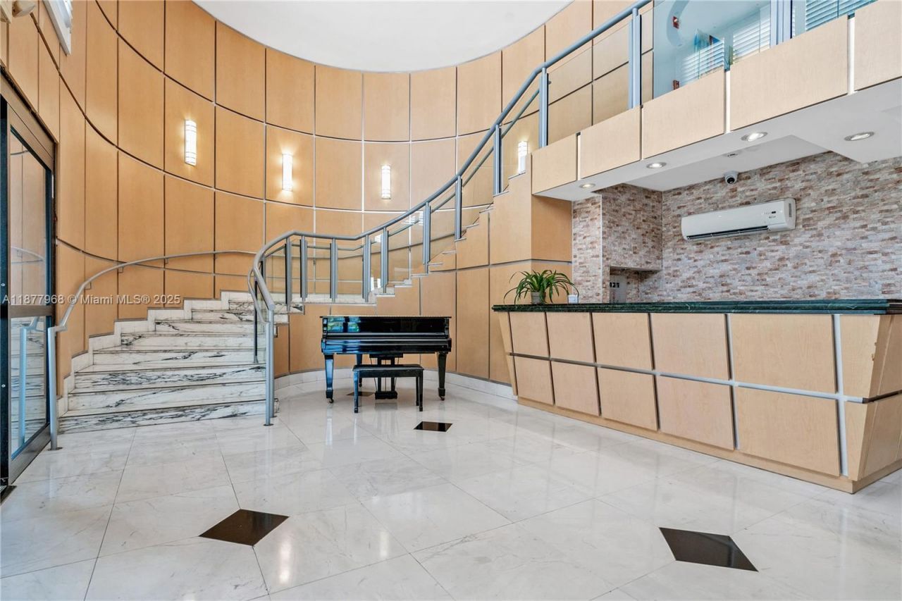 6770 Indian Creek Dr, Unit 15T, Miami Beach, FL 33141 Photo