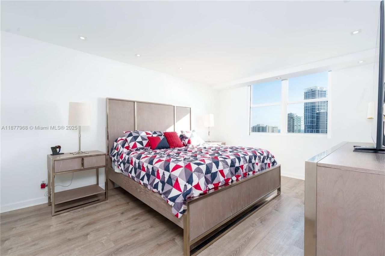 6770 Indian Creek Dr, Unit 15T, Miami Beach, FL 33141 Photo