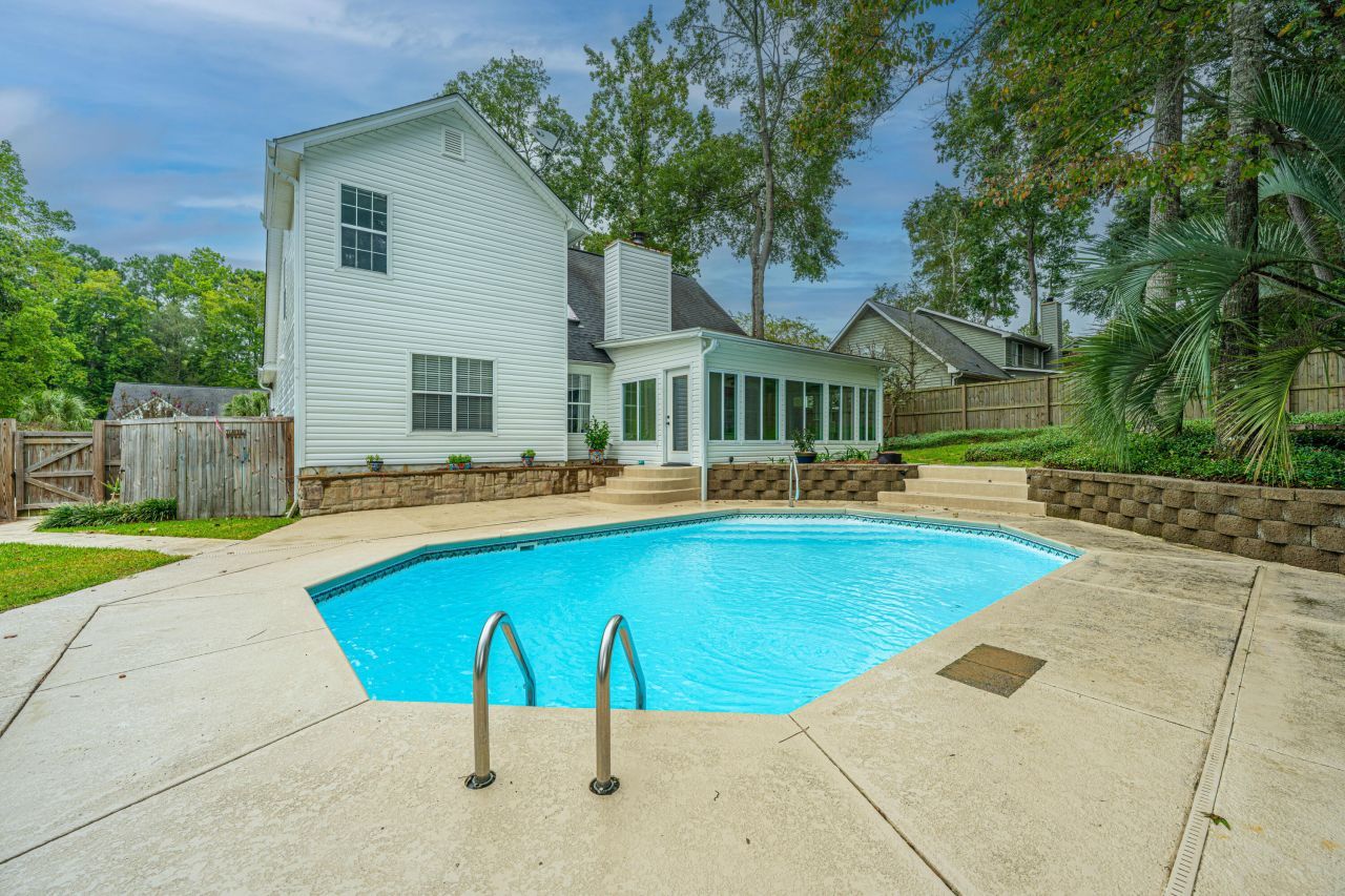 204 Factors Walk Photo 46