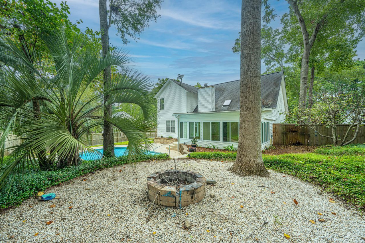 204 Factors Walk Photo 49