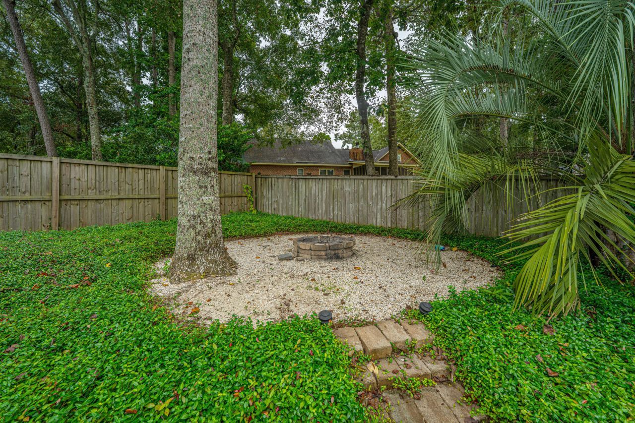 204 Factors Walk Photo 50