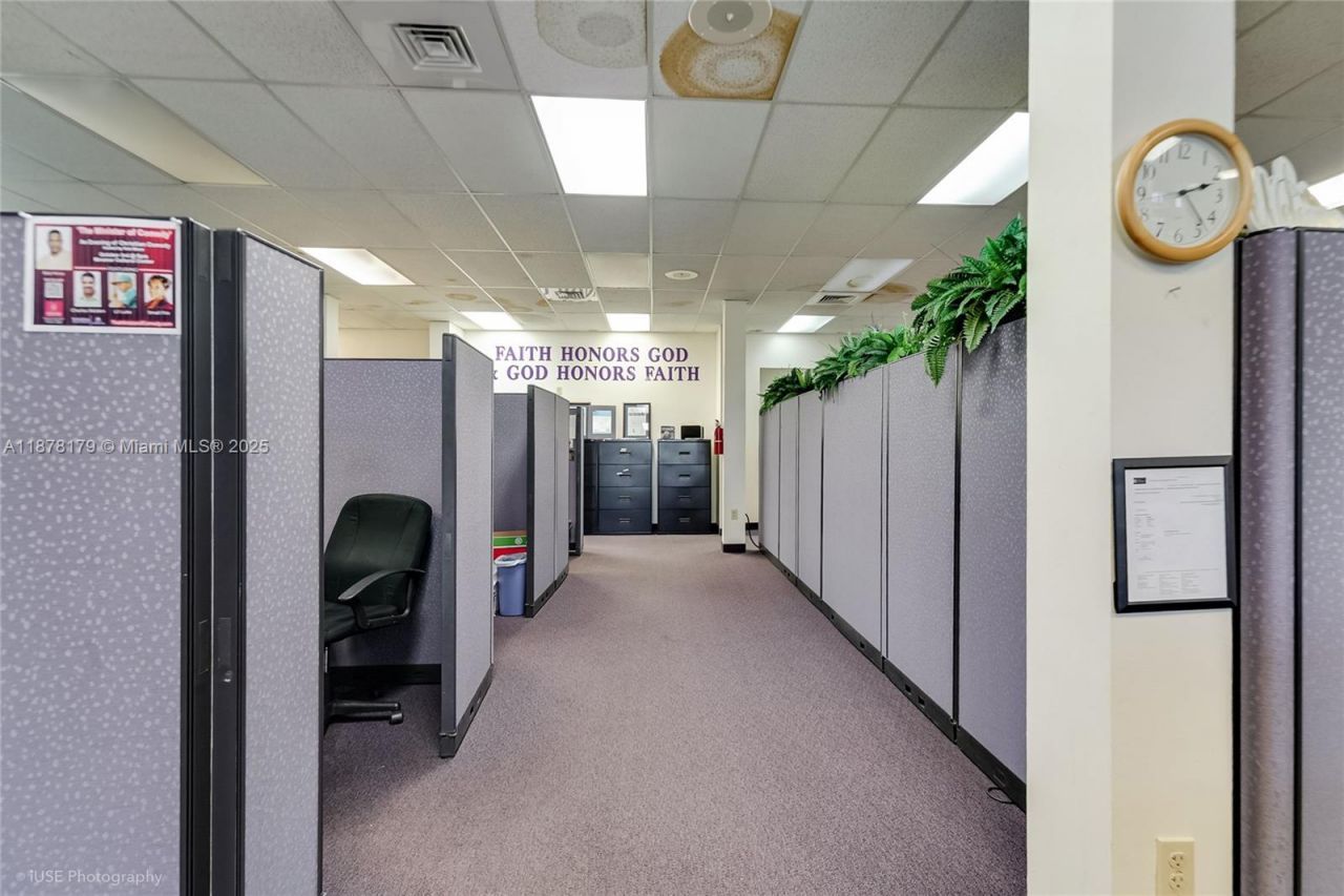 13242 NW 7th Ave, North Miami, FL 33168 Photo