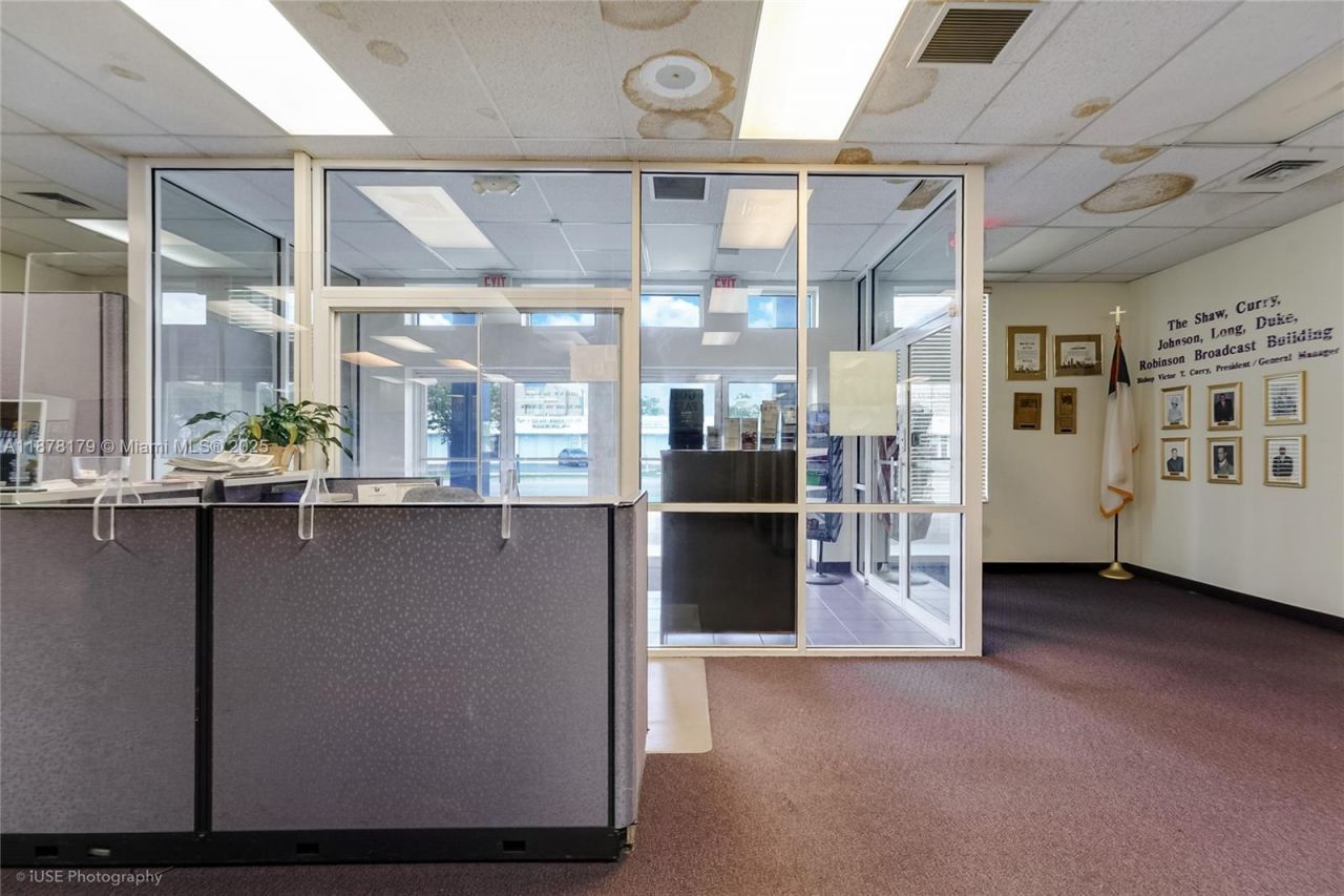 13242 NW 7th Ave, North Miami, FL 33168 Photo