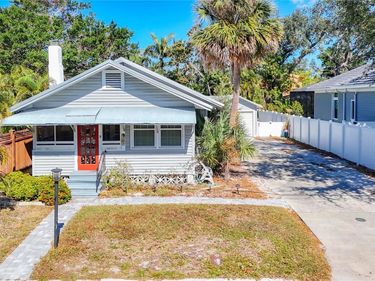 1687 ARLINGTON STREET, SARASOTA, FL 34239