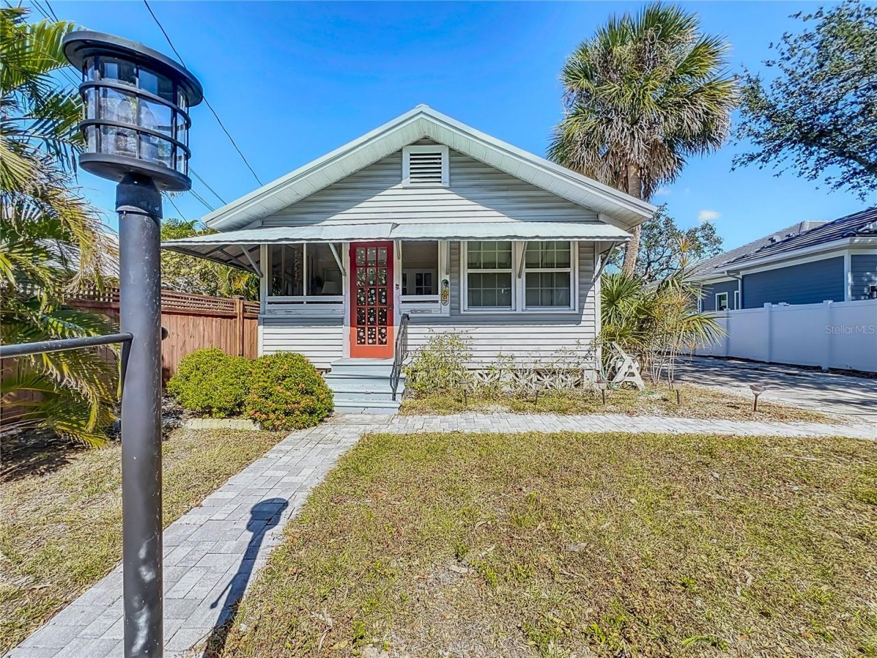 1687 Arlington Street, Sarasota, FL 34239 Photo