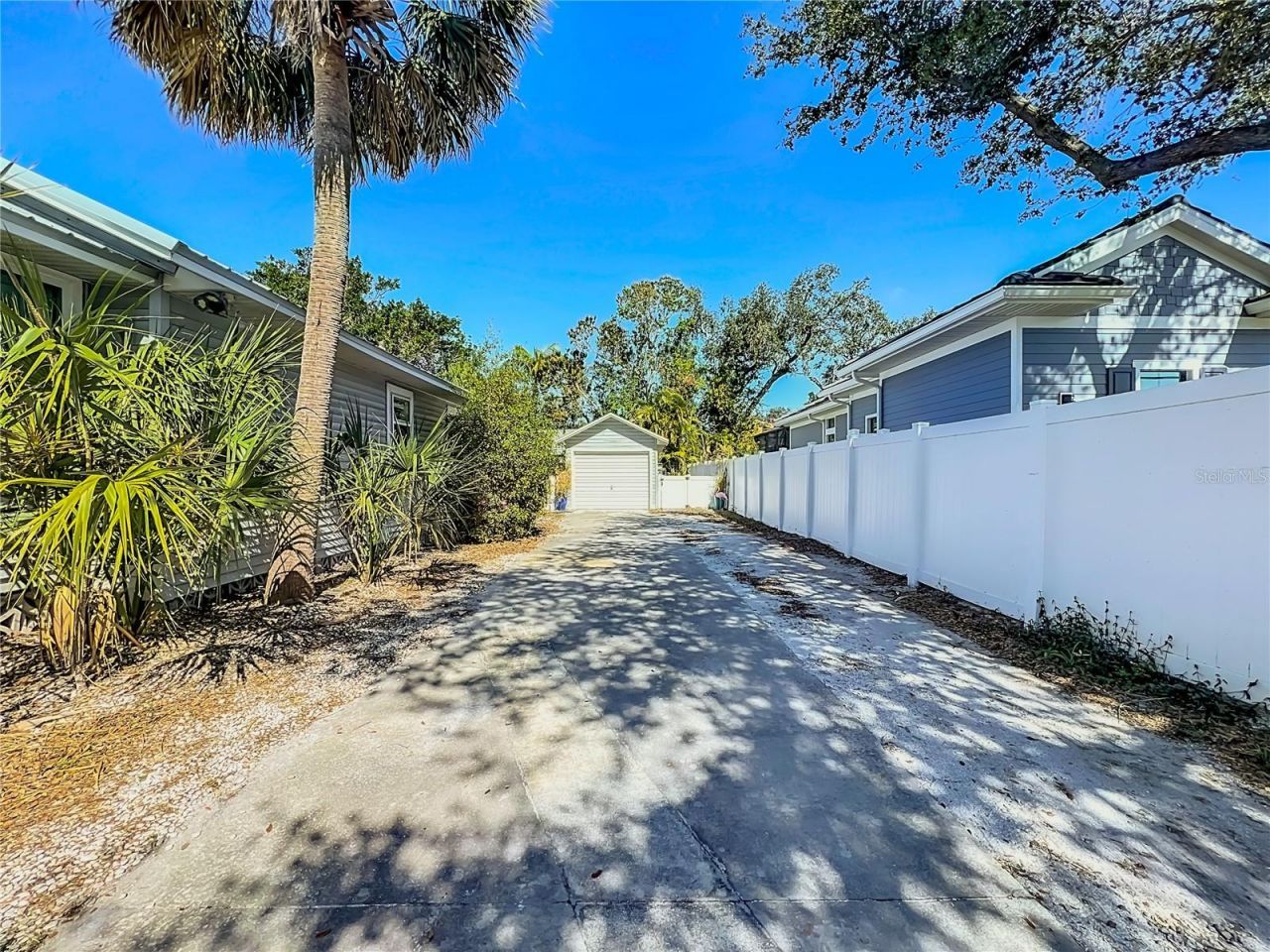 1687 Arlington Street, Sarasota, FL 34239 Photo