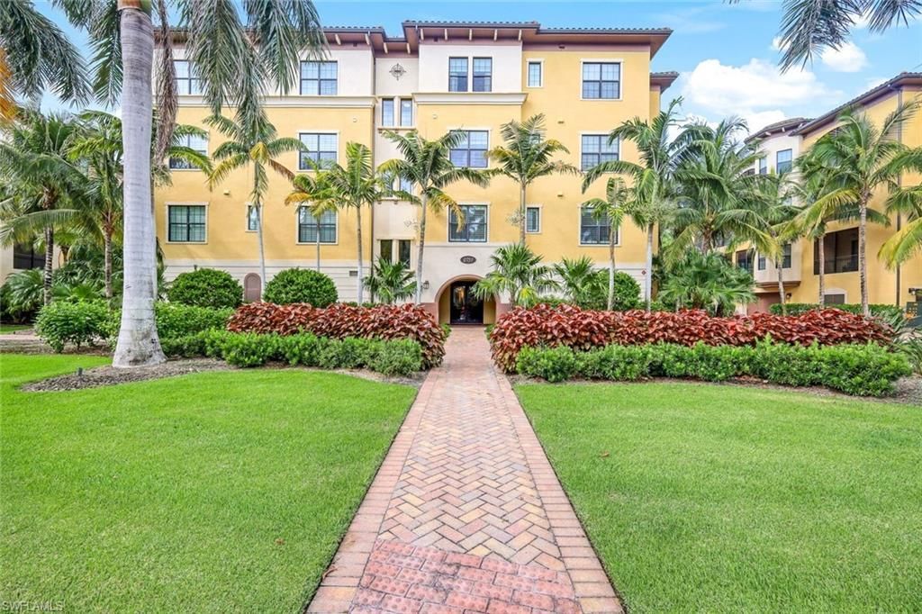 2751 Tiburon Blvd E, Unit 201, Naples, FL 34109 Photo