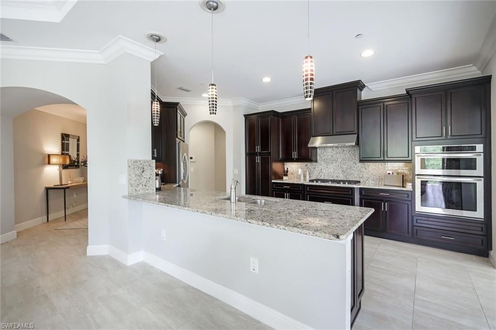 2751 Tiburon Blvd E, Unit 201, Naples, FL 34109 Photo
