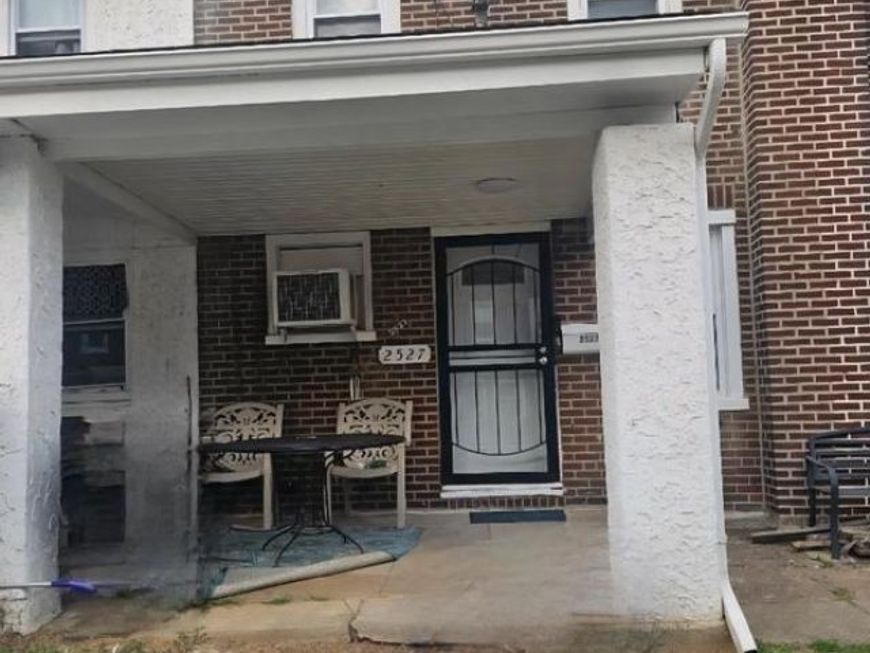 2527 S Massey Street, Philadelphia, PA 19142 Main Photo