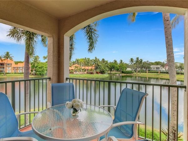 1195 Wildwood Lakes BLVD, Unit 202, NAPLES, FL 34104