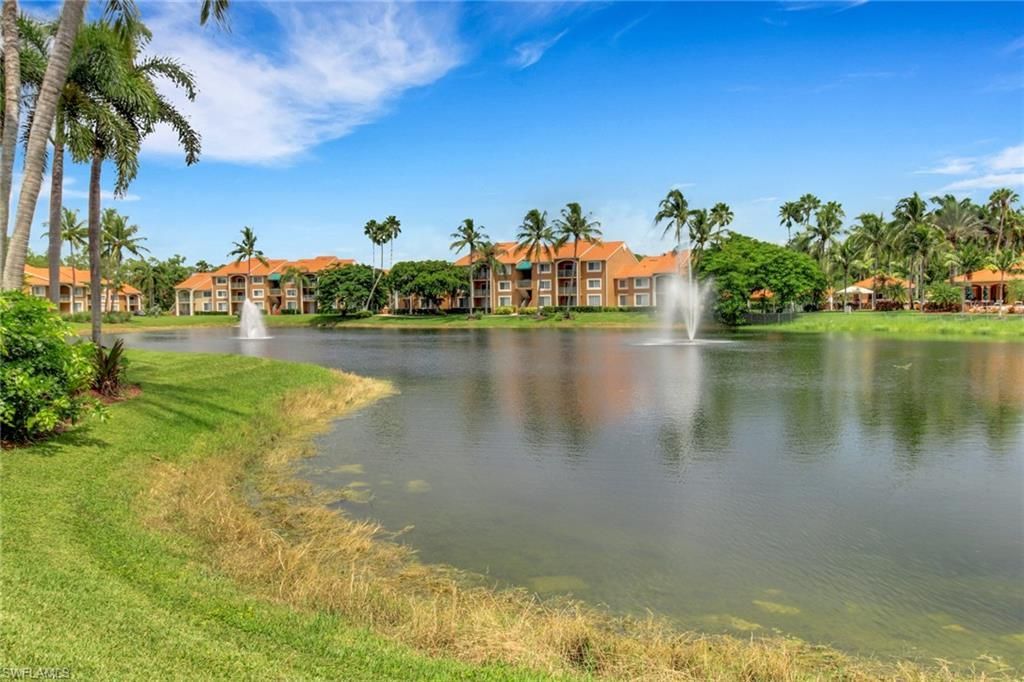 1195 Wildwood Lakes Blvd, Unit 202, Naples, FL 34104 Photo