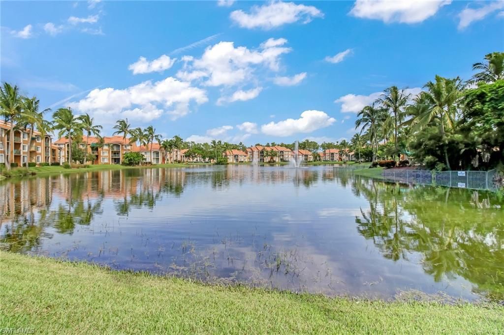 1195 Wildwood Lakes Blvd, Unit 202, Naples, FL 34104 Photo