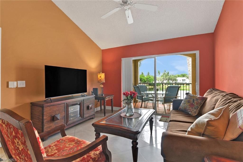 1195 Wildwood Lakes Blvd, Unit 202, Naples, FL 34104 Photo
