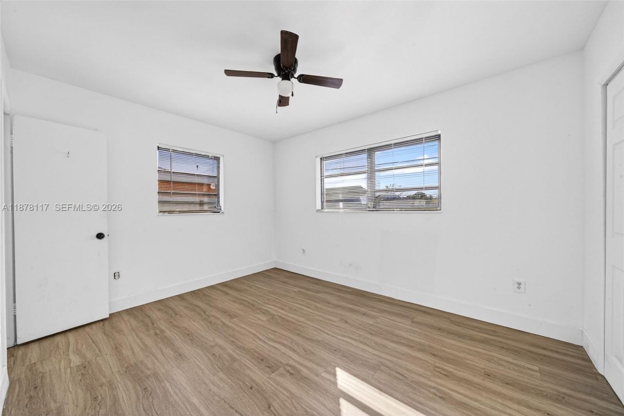 1320 NW 179th St, Miami Gardens, FL 33169 Photo