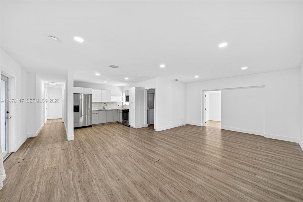 1320 NW 179th St, Miami Gardens, FL 33169 Photo