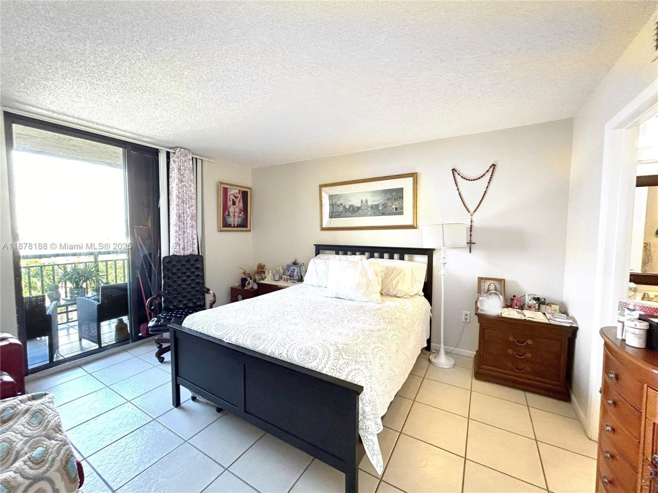 540 Brickell Key Dr, Unit 811, Miami, FL 33131 Photo