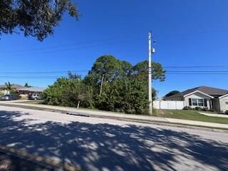 2249 SE Lennard Road, Port Saint Lucie, FL 34952 Photo