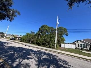 2249 SE Lennard Road, Port Saint Lucie, FL 34952 Photo